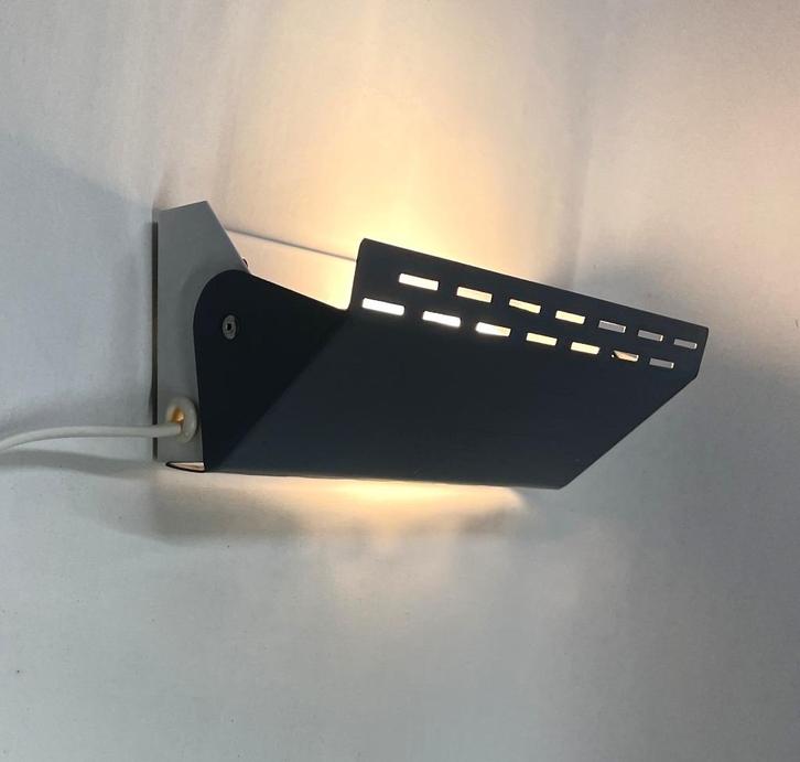 wandlampje, bedlampje, leeslampje W.L.P. jaren '70 vintage, Huis en Inrichting, Lampen | Wandlampen, Gebruikt, Metaal, Ophalen of Verzenden