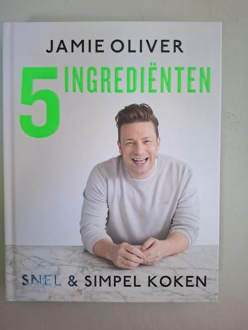 Jamie Oliver - Jamie Oliver - 5 ingredienten, Boeken, Kookboeken, Zo goed als nieuw, Ophalen of Verzenden