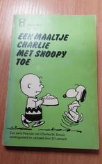 Charles M. Schultz - Een maaltje Charlie met Snoopy toe, Ophalen of Verzenden, Snoopy, Zo goed als nieuw, Beeldje of Figuurtje