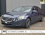 Volvo S60 1.6 T3 Kinetic, 743 kg, Origineel Nederlands, Te koop, 5 stoelen