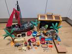 Playmobil piraten schip en schatkist, Ophalen of Verzenden, Gebruikt