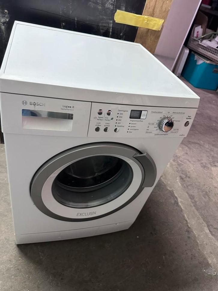 Bosch wasmachine 8 kilo vulgewicht, Witgoed en Apparatuur, Wasmachines, Zo goed als nieuw, 6 tot 8 kg, 85 tot 90 cm, 1200 tot 1600 toeren