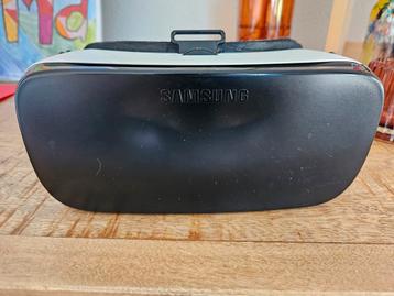 Samsung VR Oculus beschikbaar voor biedingen