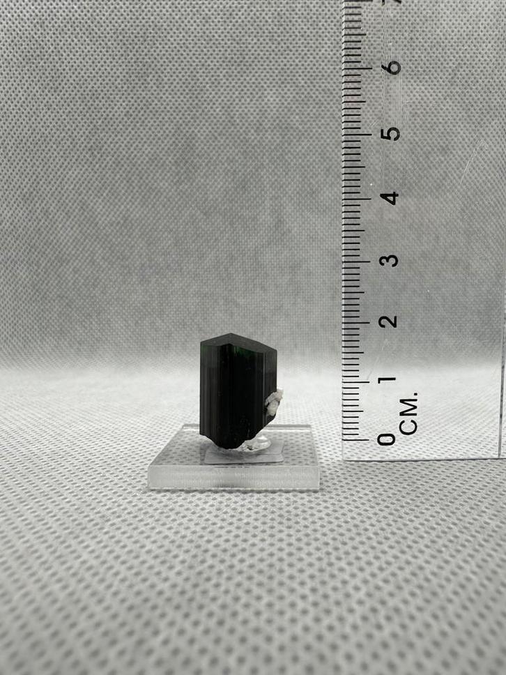 Green cap toermalijn, Verzamelen, Mineralen en Fossielen, Mineraal, Ophalen of Verzenden