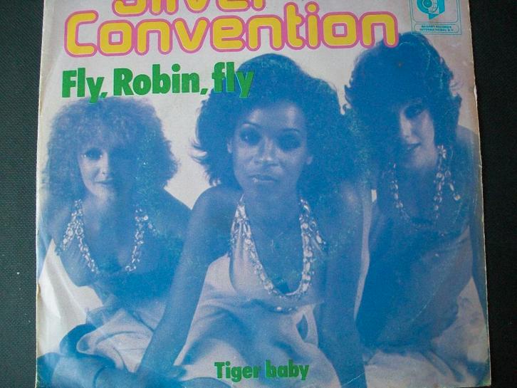 SILVER CONVENTION met FLY ROBIN FLY (1975) in goede staat , Cd's en Dvd's, Vinyl Singles, Zo goed als nieuw, Single, Pop, 7 inch