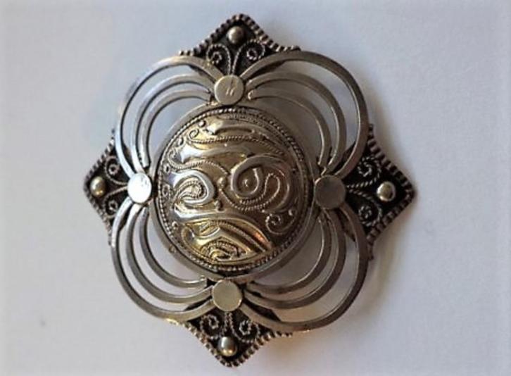 Antiek zilveren Oosterse broche (7261-3669), Sieraden, Tassen en Uiterlijk, Antieke sieraden, Broche, Zilver, Ophalen