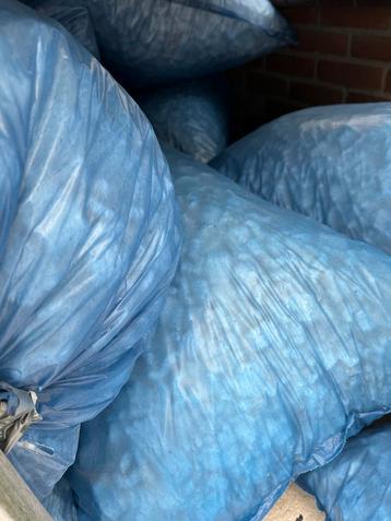 Isolatie Chips beschikbaar voor biedingen