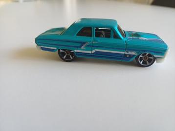 Hot Wheels Ford Thunderbolt 2001 beschikbaar voor biedingen