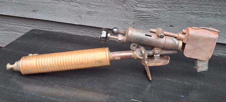 Antieke koperen Barthel Soldeerbout  op Petroleum., Antiek en Kunst, Antiek | Gereedschap en Instrumenten, Ophalen of Verzenden