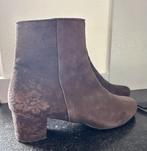 Enkellaars suède taupe maat 41, Overige kleuren, Lage of Enkellaarzen, Ophalen of Verzenden, Zo goed als nieuw