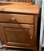 SALE. VINTAGE GRENEN NACHTKASTJE, Ophalen, Gebruikt