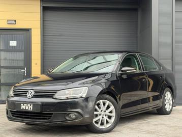 Volkswagen Jetta 1.2 TSI Comfortline - Navi - Climate - Crui beschikbaar voor biedingen