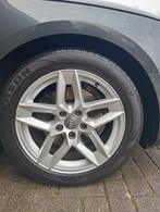 17" Lichtmetalen velgen met all season banden Audi b9 2016, Auto-onderdelen, Banden en Velgen, Ophalen, 17 inch, All Season, 225 mm