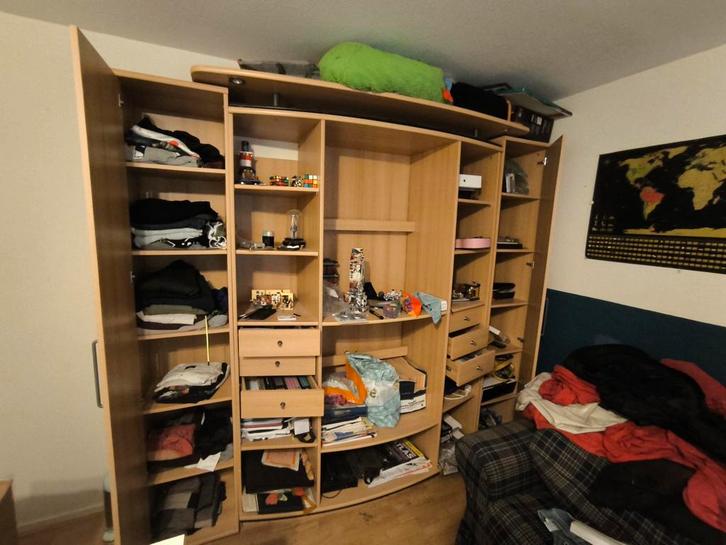 Licht grenen woonkamerkast met veel opbergruimte, Huis en Inrichting, Kasten | Wandmeubels, Gebruikt, 200 cm of meer, 200 tot 250 cm