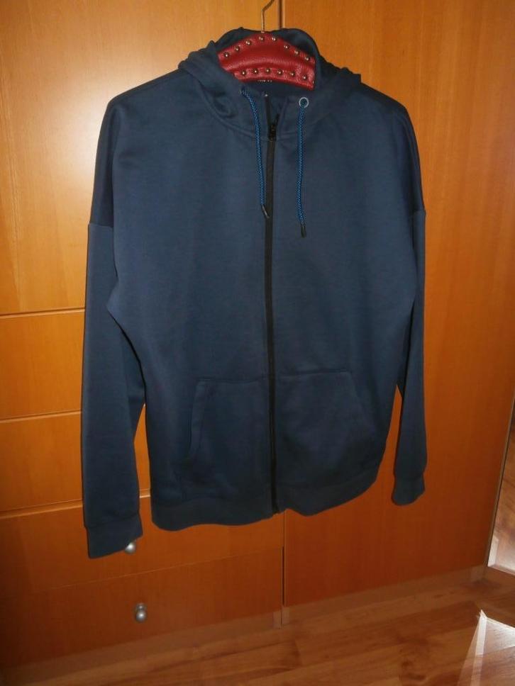 Fijn tricot vest blauw mt M (Crivit) met capuchon nieuw, Kleding | Heren, Truien en Vesten, Nieuw, Maat 48/50 (M), Blauw, Ophalen of Verzenden