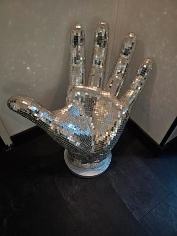 Spiegel Hand Decoratie beschikbaar voor biedingen