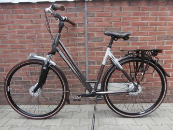 Zeer mooie Gazelle Eclipse dames 53 cm. met 8 versnellingen beschikbaar voor biedingen