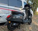 Vespa Sprint – Akrapovic - SIP teller - Geel, Fietsen en Brommers, Ophalen, Gebruikt, Maximaal 45 km/u, Vespa S