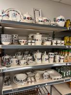 Partij boerenbont servies, Huis en Inrichting, Keuken | Servies, Ophalen of Verzenden, Aardewerk, Boerenbont