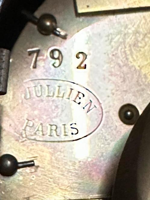 Antieke Jullien Paris Mantelklok met Sleutel & Slinger, Antiek en Kunst, Antiek | Klokken, Ophalen of Verzenden