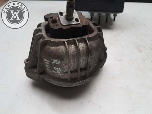 Bmw e9x e8x e90 e87 motorsteun rechts n46b20, Auto-onderdelen, Motor en Toebehoren, BMW, Gebruikt, Ophalen of Verzenden
