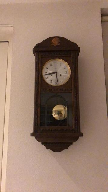 Antieke Pendule beschikbaar voor biedingen
