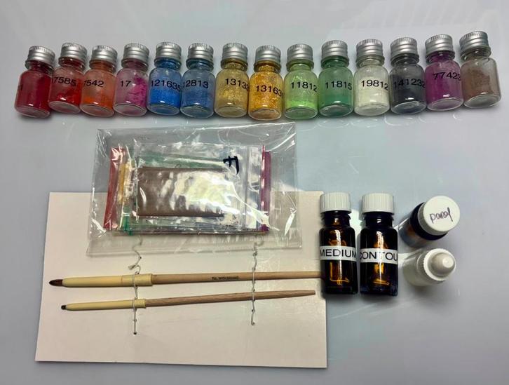 Porselein poederverf met penselen en mediums, Hobby en Vrije tijd, Schilderen, Zo goed als nieuw, Overige typen, Verzenden