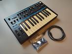 Novation Bass Station II, Muziek en Instrumenten, Synthesizers, Gebruikt, Novation, Met midi-aansluiting, Overige aantallen