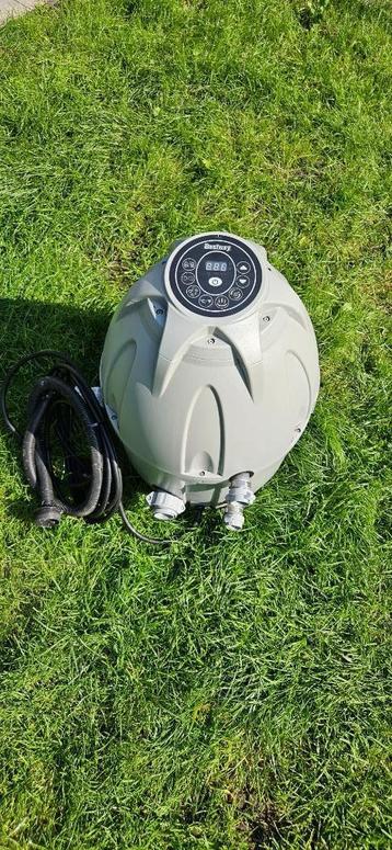 Lay-Z-Spa Jacuzzi pomp beschikbaar voor biedingen