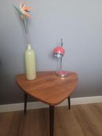 Vintage tafeltje., Huis en Inrichting, Minder dan 55 cm, Rond, Ophalen of Verzenden, Zo goed als nieuw
