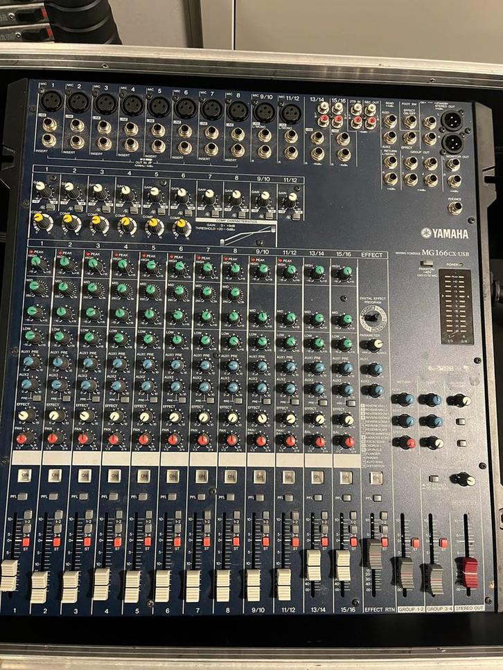 Yamaha MG166CX-USB Mengpaneel, Muziek en Instrumenten, Mengpanelen, Gebruikt, 10 tot 20 kanalen, Microfooningang, Ophalen