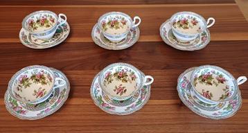 Bon china kop en schotels beschikbaar voor biedingen