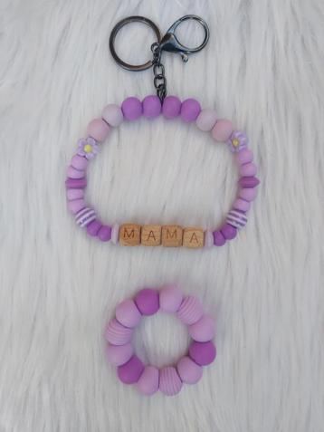 Baby-Mama geschenkset bijtring + gepersonaliseerde sleutelha beschikbaar voor biedingen