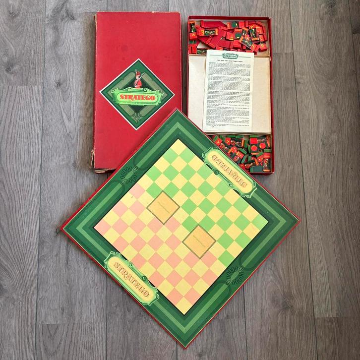 Stratego Smeets & Schippers (na)oorlogs spel uit 1947-1949, Hobby en Vrije tijd, Gezelschapsspellen | Bordspellen, Gebruikt, Een of twee spelers