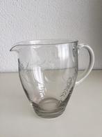 vintage glazen kan, karaf met geëtste bloemen 16,5 cm, Gebruikt, Overige typen, Ophalen of Verzenden, Glas