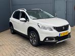 Peugeot 2008 1.2 PureTech GT-line / Pano / Camera / Leer, Auto's, Voorwielaandrijving, Leder, Handgeschakeld, 48 €/maand