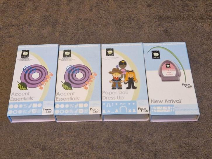 4 Cricut cartridges, Hobby en Vrije tijd, Overige Hobby en Vrije tijd, Gebruikt, Ophalen of Verzenden
