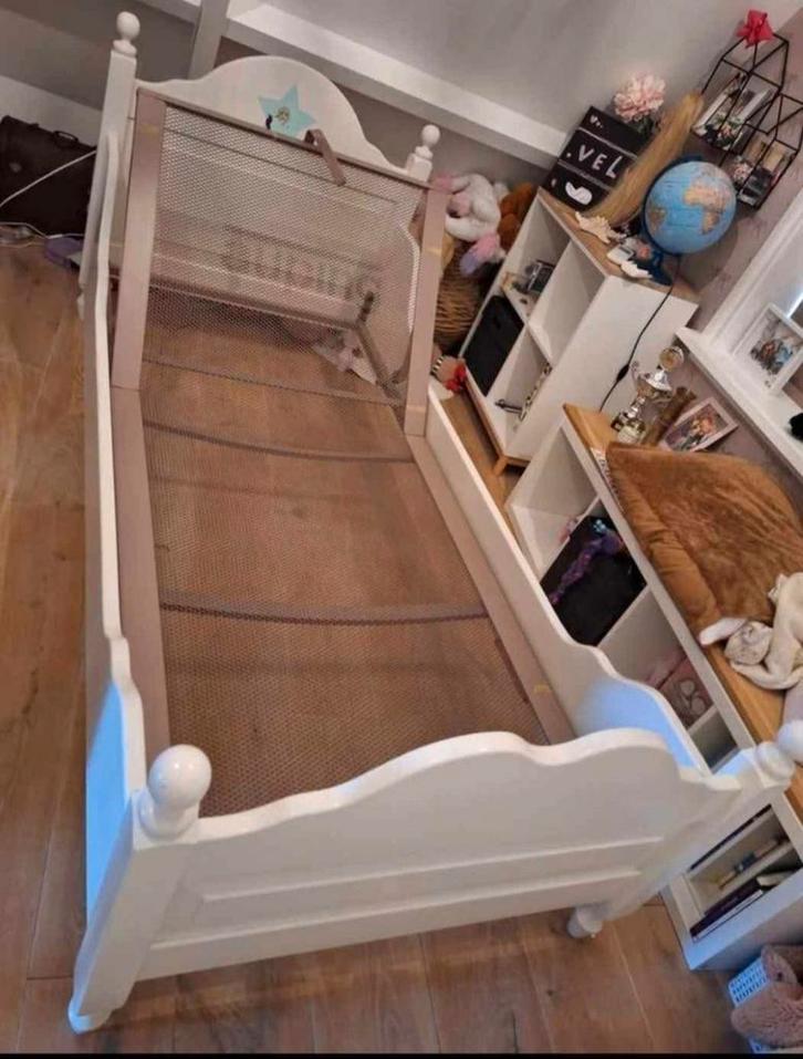 Eenpersoons houten bed met verstelbare Auping bodem, Antiek en Kunst, Antiek | Meubels | Bedden, Ophalen of Verzenden