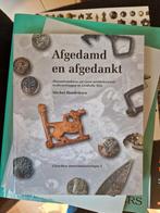 M. Hendriksen - Afgedamd en afgedankt, M. Hendriksen, Ophalen of Verzenden, Zo goed als nieuw