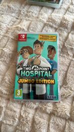 Two point Hospital - Jumbo Edition, Spelcomputers en Games, Games | Nintendo Switch, 1 speler, Ophalen of Verzenden, Zo goed als nieuw