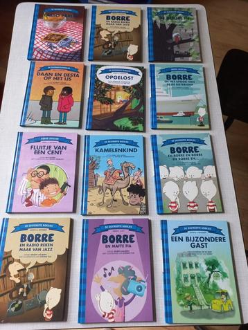 37 stuks borre boekjes beschikbaar voor biedingen