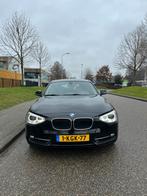 BMW 1-Serie 116D Sport Keyless!, Auto's, Origineel Nederlands, Te koop, 5 stoelen, 135 €/maand