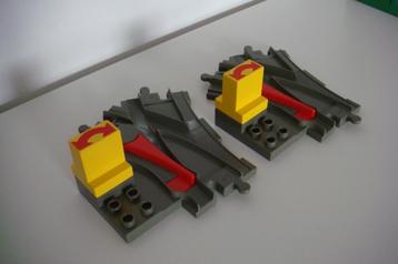 Lego duplo 2 complete wissels met draaiknop beschikbaar voor biedingen