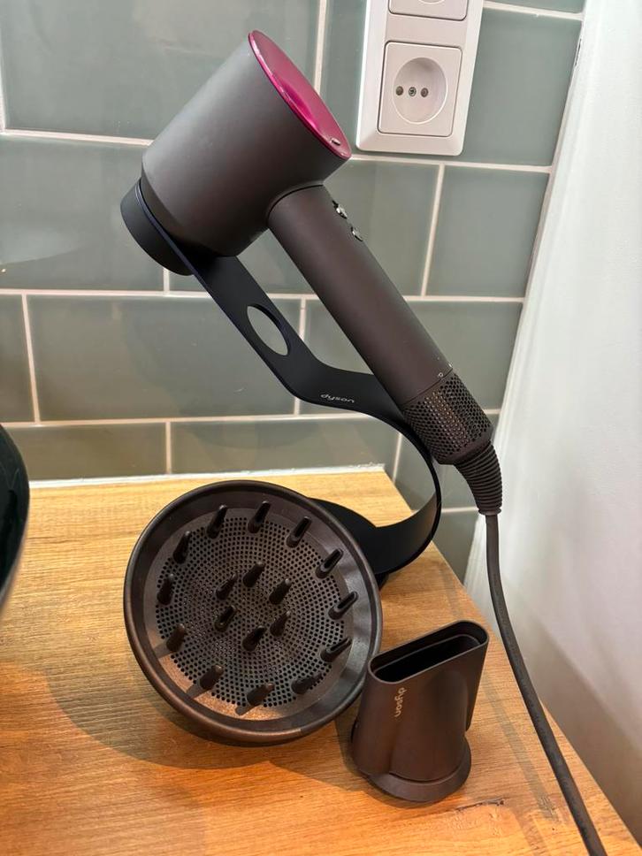 Dyson supersonic Fohn (orgineel), Sieraden, Tassen en Uiterlijk, Uiterlijk | Haarverzorging, Gebruikt, Föhn of Haardroger, Ophalen of Verzenden