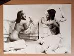 Kussengevecht naakt erotiek Het wonder van de liefde, Verzamelen, Foto's en Prenten, Verzenden, Voor 1940, Zo goed als nieuw, Overige onderwerpen