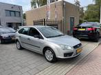 Ford Focus 1.4-16V Trend Airco PDC NAP APK, 15 km/l, Gebruikt, 1147 kg, 4 cilinders