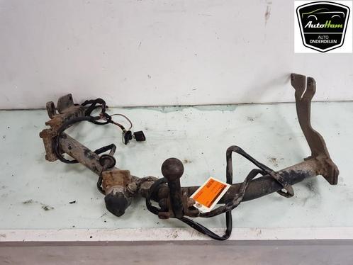 Trekhaak Ford Transit Connect (2002-09/2013-12), Auto-onderdelen, Ophanging en Onderstel, Ford, Gebruikt