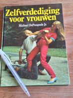 Zelfverdediging voor Vrouwen., Boeken, Ophalen of Verzenden, Tweede Wereldoorlog, Zo goed als nieuw