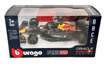 Bburago: Max Verstappen RB18 1:43 beschikbaar voor biedingen