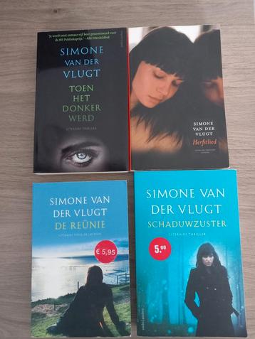 4 boeken van Simone van der Vlugt